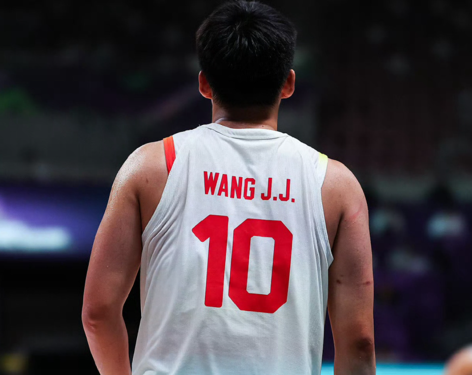 OYvtc, 是这场比赛, 决赛